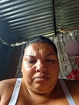 chubby_sexy_big_tits Chat XXX live