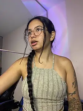 Rosita_forever_ élő XXX-chatje