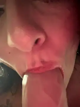 _Bella-Office1's Live XXX Chat