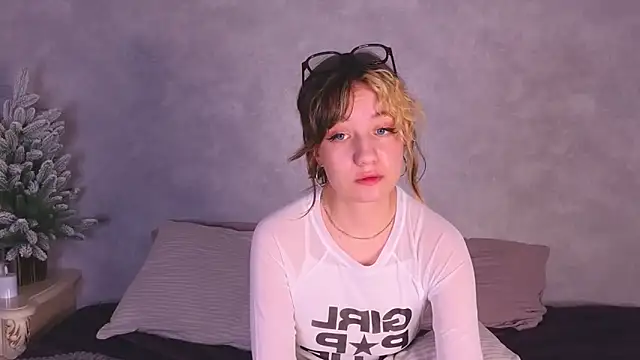 Gia_Riccardo's Live XXX Chat