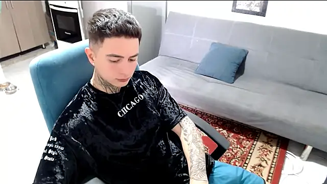 santii_ss Webcam-Show