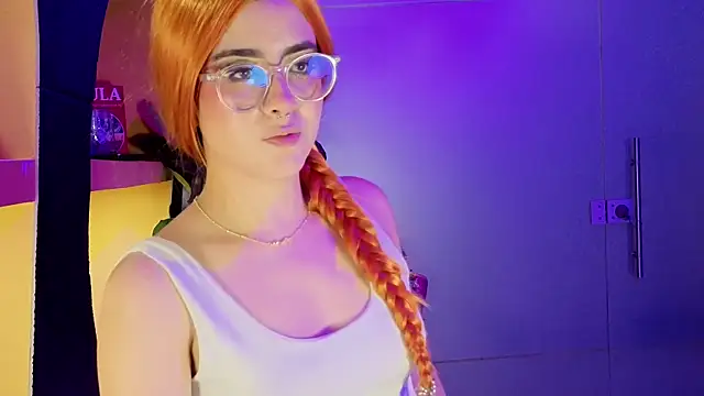 LiLLiAnderson's Live XXX Chat