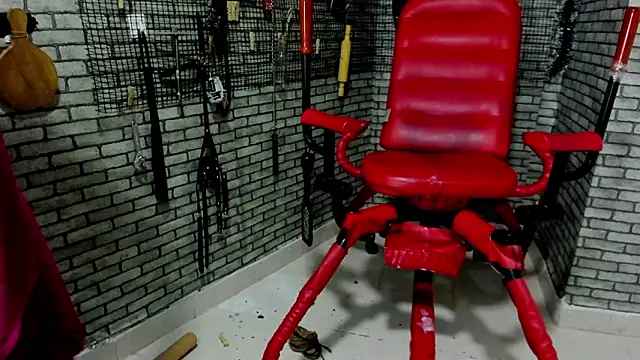 ariel_bdsm's Live XXX Chat