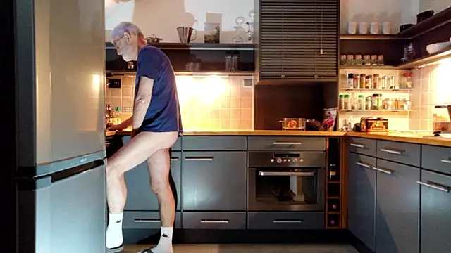 ewaldwillems99 Adlı Modelin Web Kamerası Şovu