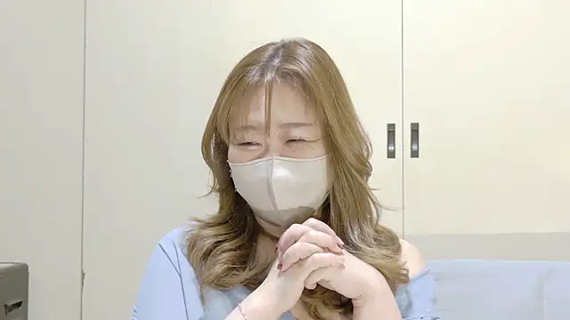 nana_desu Adlı Modelin Canlı XXX Sohbeti