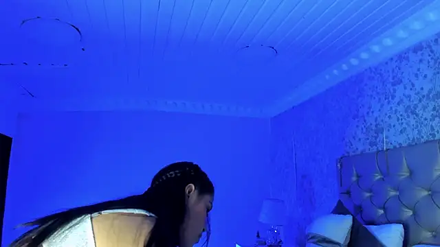 Clohe_Bell Live XXX-Chat