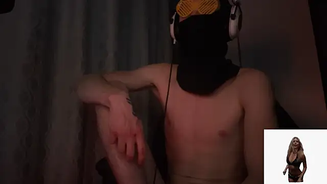 Chatroom XXX en direct de suicdemask