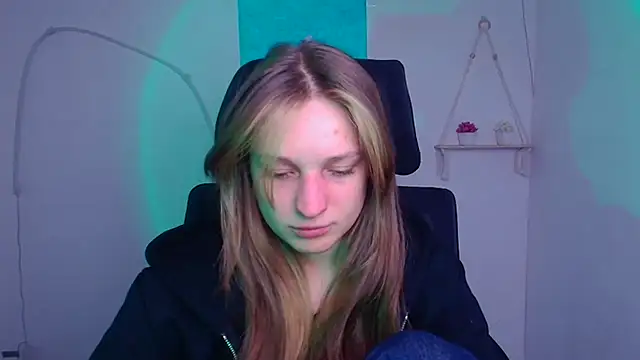 Chat XXX en directo de Katie_Rosiee