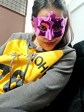 Chat XXX ao vivo de Shivani_hotty