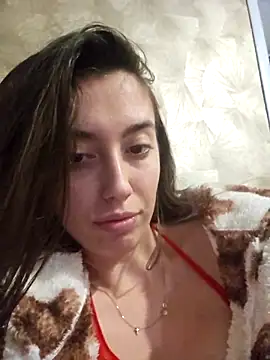 Virgin_Pussy_SquirtX élő XXX-chatje