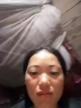 kotaka-shoow élő XXX-chatje