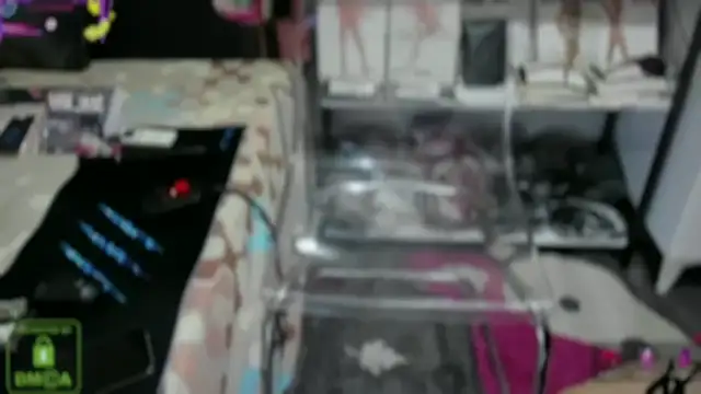 squirtgame's Live XXX Chat