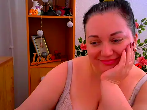 AmanaGin Live XXX chat