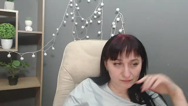 NinaFlawlees élő XXX-chatje