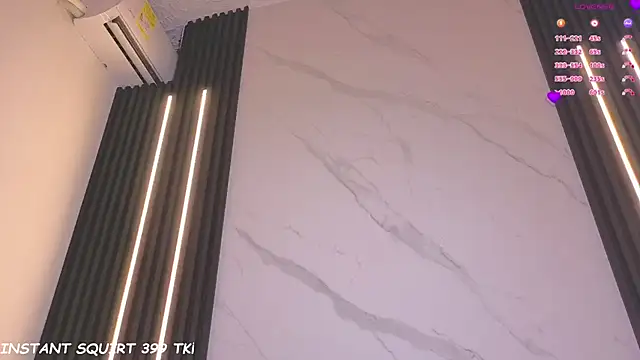 Scarlet_Red_'s Live XXX Chat