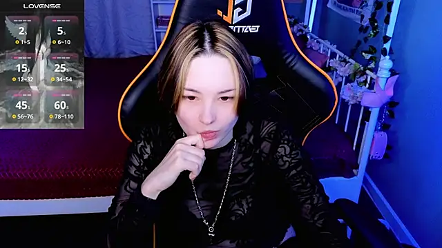 Akemi_Sora_'s Live XXX Chat