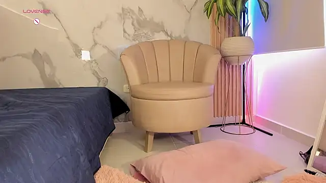 Fyre_divine élő XXX-chatje