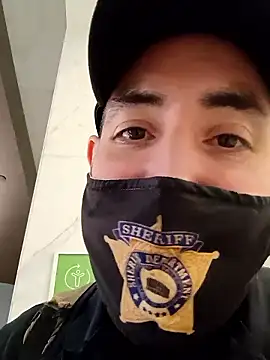 CumDumpPig83 Live XXX-chat