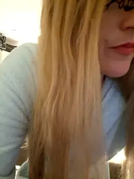 NaughtyCatgirl's Webcam Show