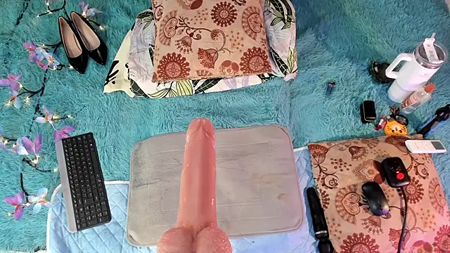 Eilin_clio's Live XXX Chat