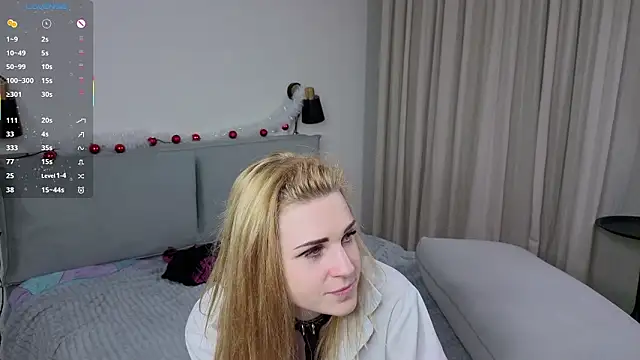 HelenMartines' Live XXX Chat