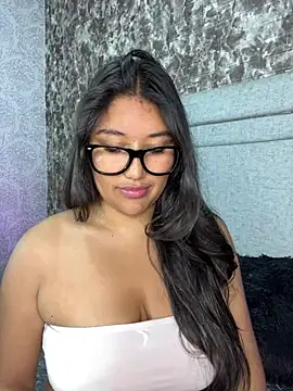 SharaRous' Live XXX Chat