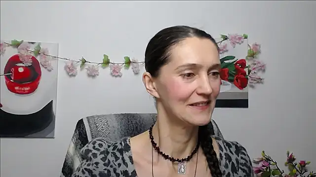 TayaFinch's Live XXX Chat