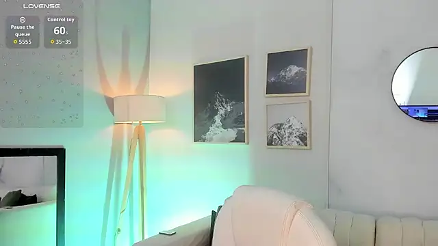 Tiffany_Low élő XXX-chatje