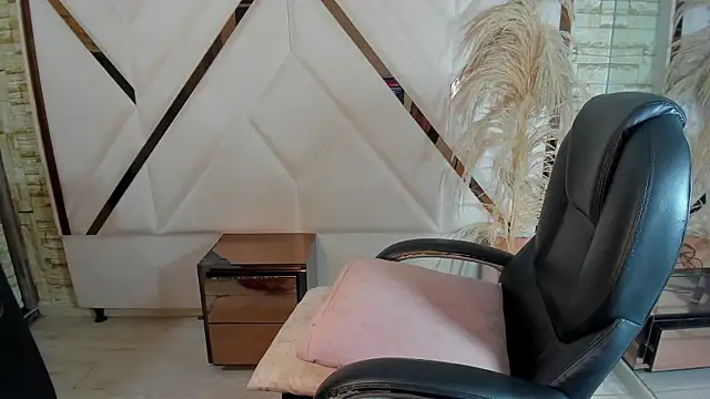 talialadyx's Live XXX Chat