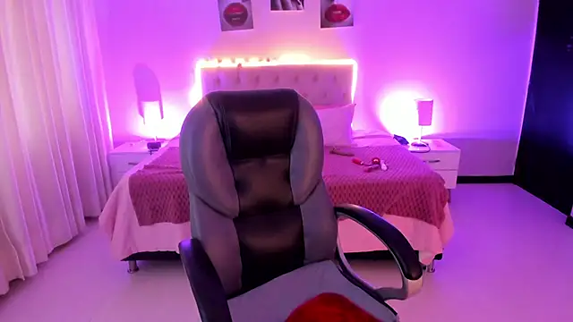 Violeta_Hotter's Live XXX Chat