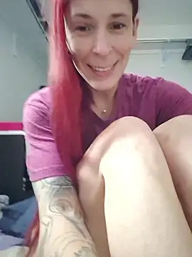 poleslut69's Webcam Show