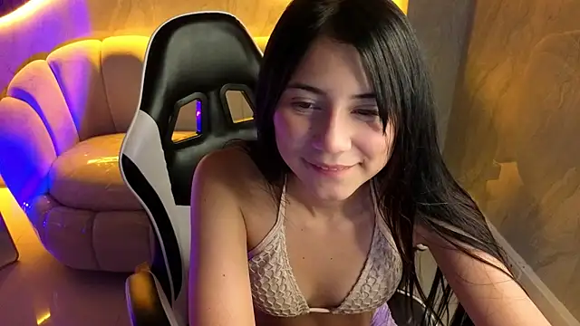 Andrea_Tx's Live XXX Chat