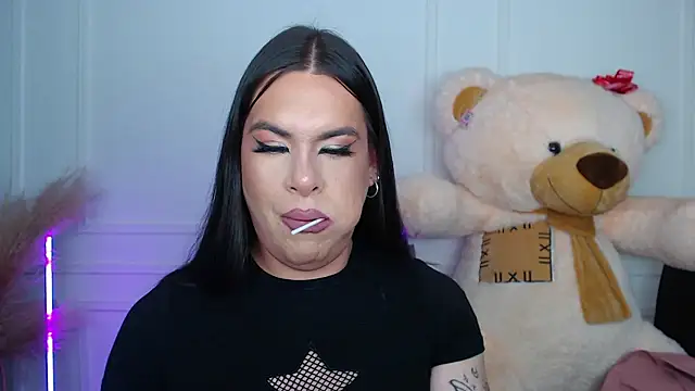 nicolricci_のライブXXXチャット