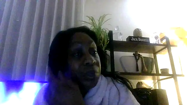 Ebony-SultryX's Live XXX Chat
