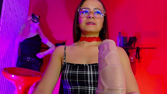 MistressSlut1's Webcam Show