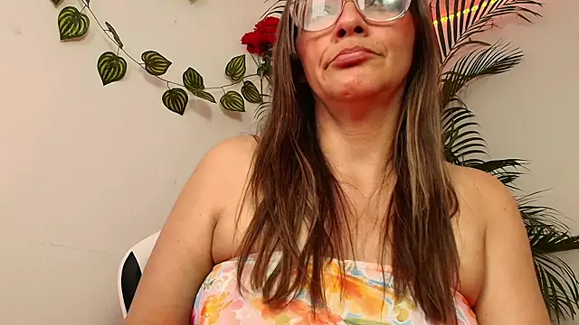 Carol_Miss2's Live XXX Chat