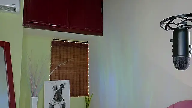 Chatroom XXX en direct de Emma__Blanco