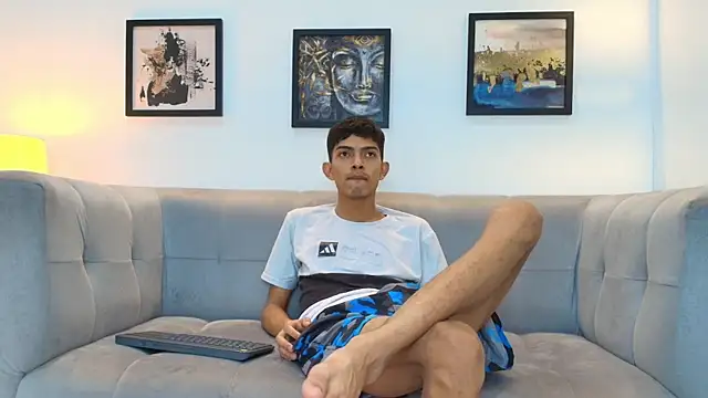 PRETTY_SEX1's Live XXX Chat