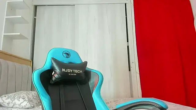 Czat XXX na żywo – Lunastar02