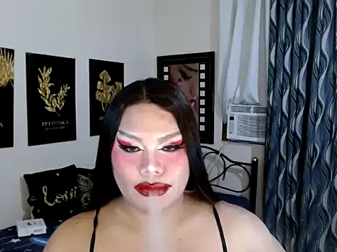 TSbrianaHugeCock's Live XXX Chat