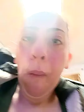 miss_hanna07: απευθείας συνομιλία ΧΧΧ