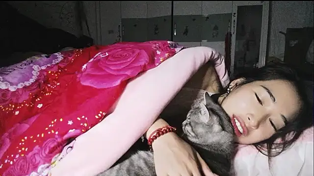 hebe-02 在線直播表演