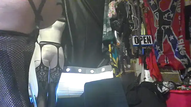 slinginbigD's Live XXX Chat