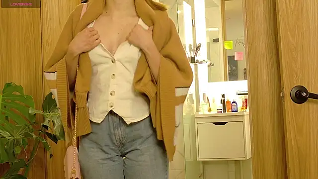 Czat XXX na żywo – Loveskingdomm