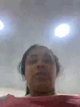 Valeriacaliente's Live XXX Chat