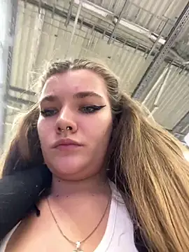 Holy_Tereza: онлайн-секс-чат