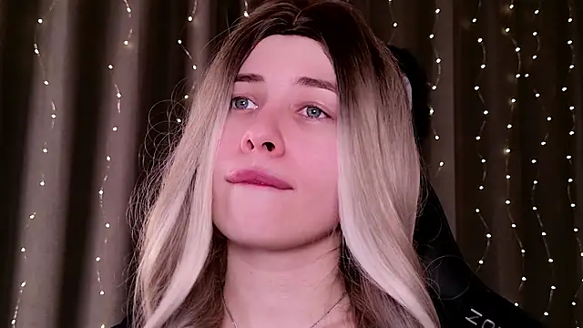 inside_tori Live XXX-chat