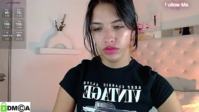 zoe_sexy_latin_19's Live XXX Chat