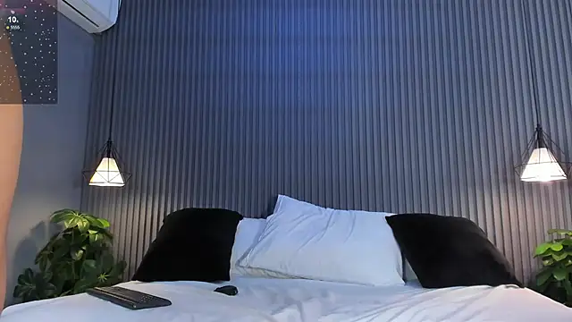 AnahinClar élő XXX-chatje