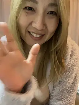 saya-sayadayoo – Naživo XXX chat